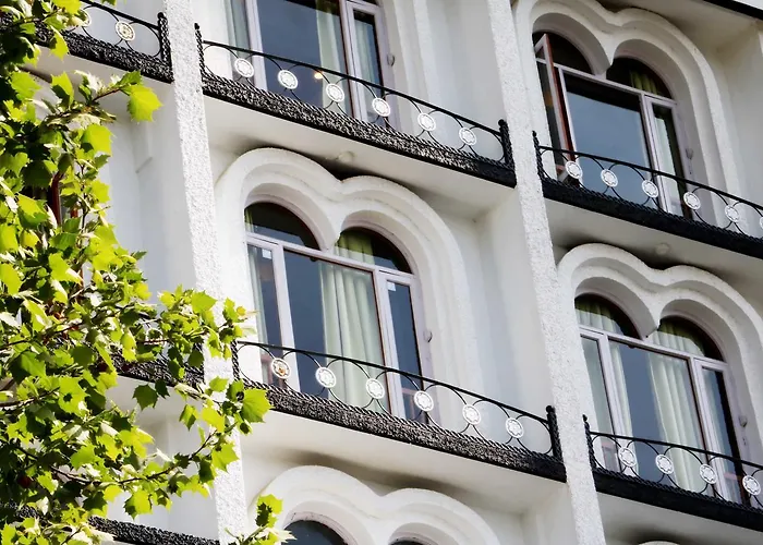 The Three Oaks Boutique Hotel Mussoorie